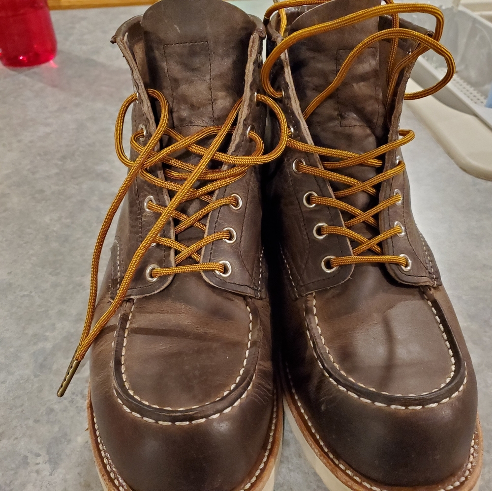 Red Wing Heritage Moc Toe concrete